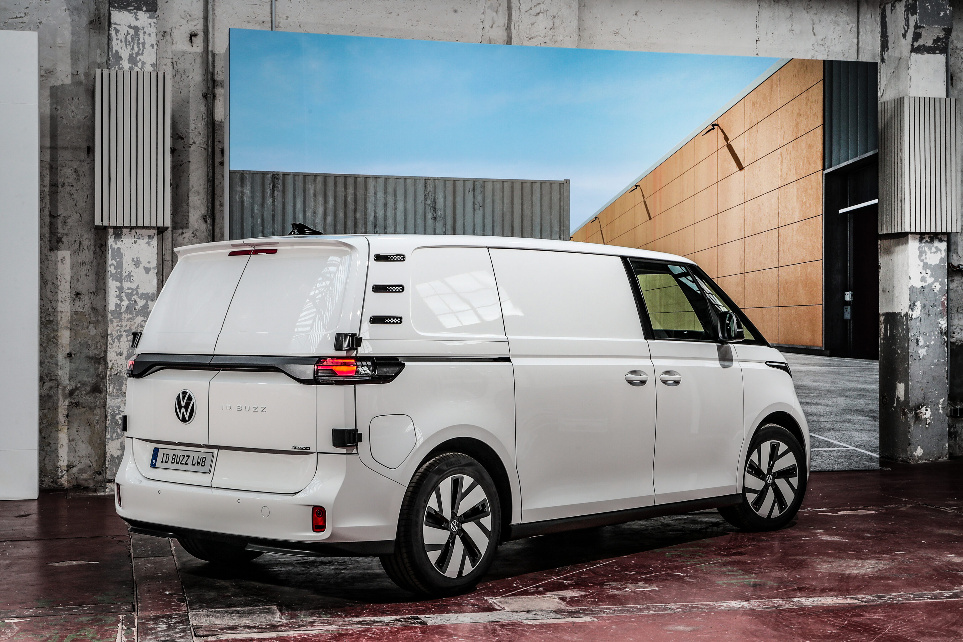 Volkswagen Bedrijfswagens ID. Buzz Cargo lange wielbasis Maas-De Koning beeld 3