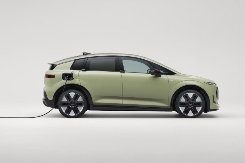 Audi Audi A2 e-tron V2L-adapter Maas-De Koning beeld 3